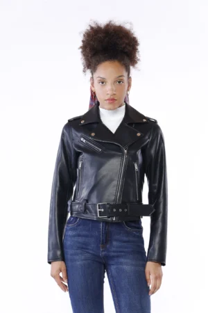 GIACCA ecopelle corta con cerniera diagonale e cinta in vita