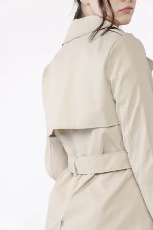 GIACCA trench monopetto con cintura tasche diagonali e collo reverse