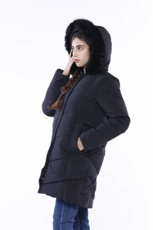 GIACCA Piumino lunga trapuntata con pellicciotto sul cappuccio