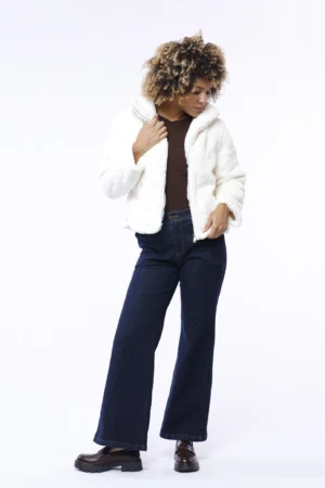 CAPPOTTO Corto di tendenza in teddy lavorato con chiusura a cerniera ONEWORLD HYBRID