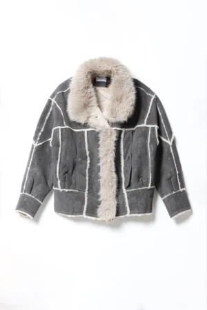 GIUBBOTTO morbida e scamosciata di tendenza con interno in teddy e comode tasche laterali