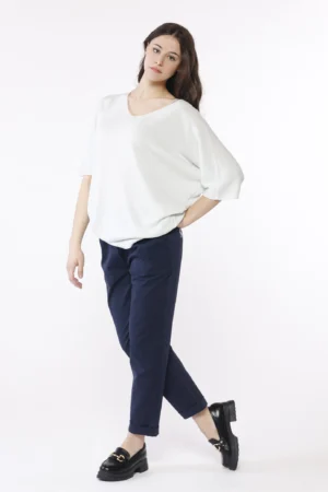 MAGLIA laminata con manica a tre quarti e orli a costine