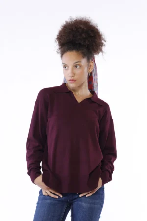 MAGLIA casual con orli a costine e colletto alla francese tagliato a V