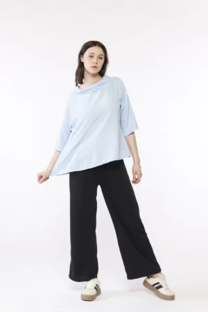PANTALONE comodo wide leg con laccio di chiusura