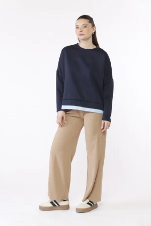 MAGLIA casual con inserto di camicia al fondo e scollo a giro ampio ONEWORLD HYBRID