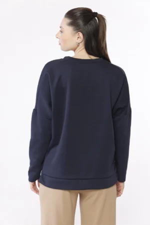 MAGLIA casual con inserto di camicia al fondo e scollo a giro ampio