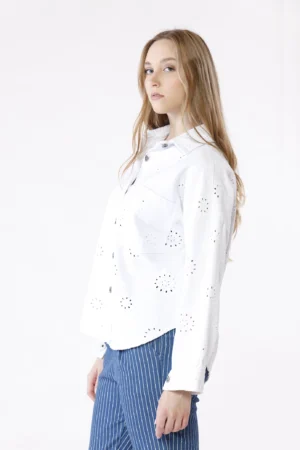 CAMICIA sangallo con bottoncini metallizzati e comoda tasca sul petto