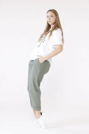 PANTALONE fresco lino con risvolto sangallo e comodo laccetto di chiusura