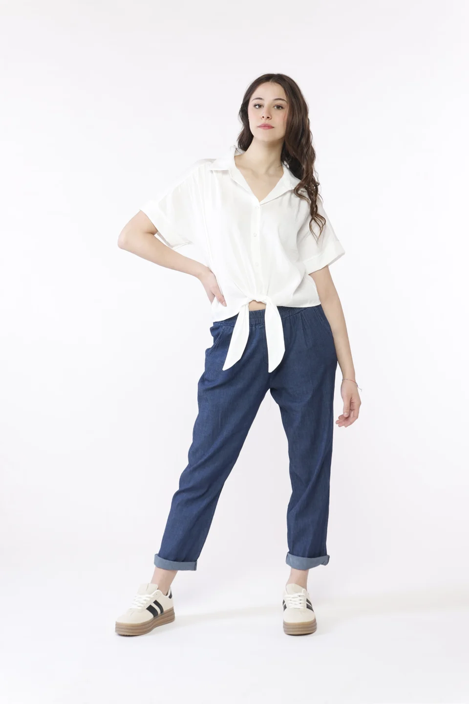 CAMICIA annodata a manica corta con colletto alla francese e bottoncini bianchi ONEWORLD HYBRID