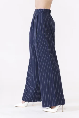 PANTALONE rigato wide leg con comoda chiusura a elastico