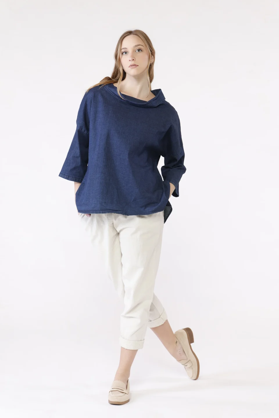 BLUSA denim con scollo a barca risvoltato e manica ampia ONEWORLD HYBRID