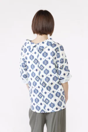 BLUSA stampa fantasia con scollo a barca e manica ampia