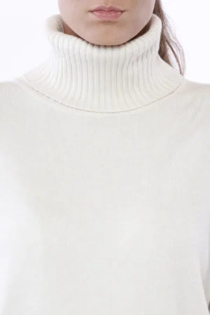 MAGLIA pullover a collo alto e orli a costine