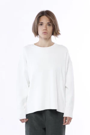 MAGLIA everyday con scollo a barchetta e spacchetti laterali