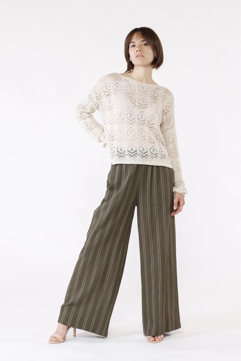 MAGLIA Traforatura fantasia geometrica con scollo a barca e orli a costine ONEWORLD HYBRID