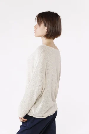 MAGLIA casual con scollo a barca e orli a costine