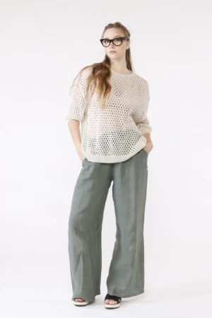 MAGLIA Traforata con scollo a giro e manica a tre quarti