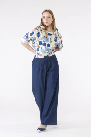 PANTALONE wide leg in denim con elastico di chiusura in vita