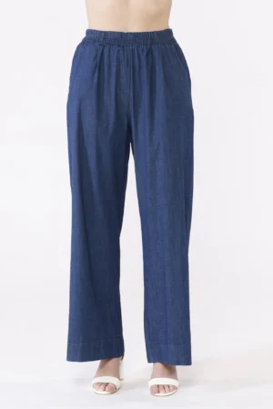 PANTALONE wide leg in denim con comode tasche ed elastico di chiusura in vita