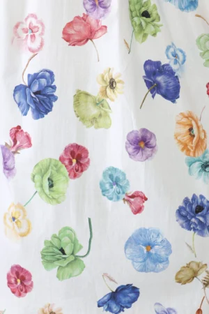 BLUSA fantasia di fiori colorati con collo a giro aperto a V e manica a kimono
