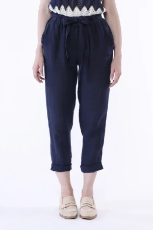 PANTALONE classico in puro lino con elegante nastro alla cintura e comode tasche laterali