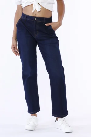 PANTALONE Jeans con spacchetti laterali sul fondo e chiusura a bottone