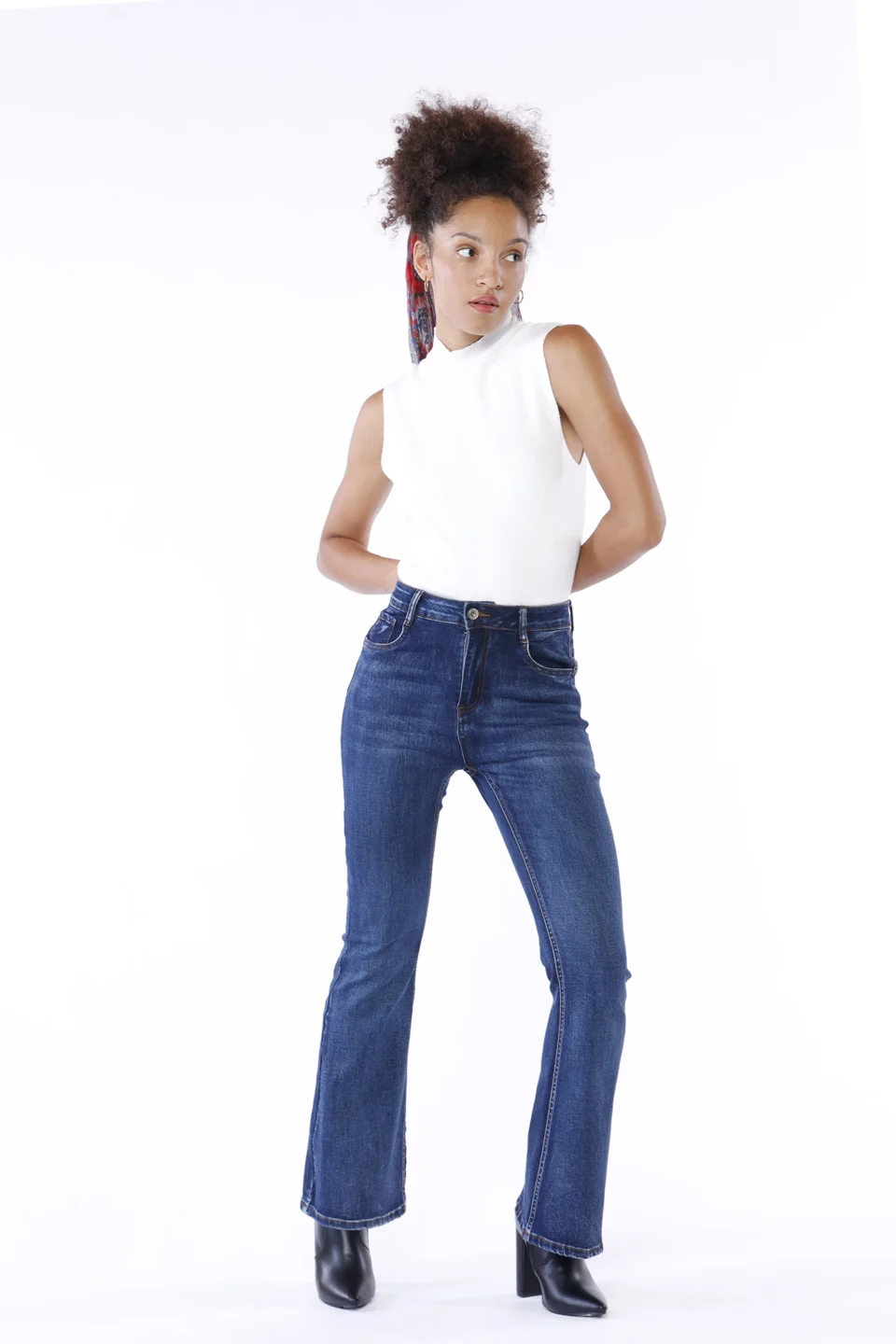 PANTALONE Jeans a zampa con chiusura a bottone ONEWORLD HYBRID