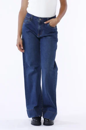 PANTALONE Jeans a palazzo con orlo alto e bottone di chiusura