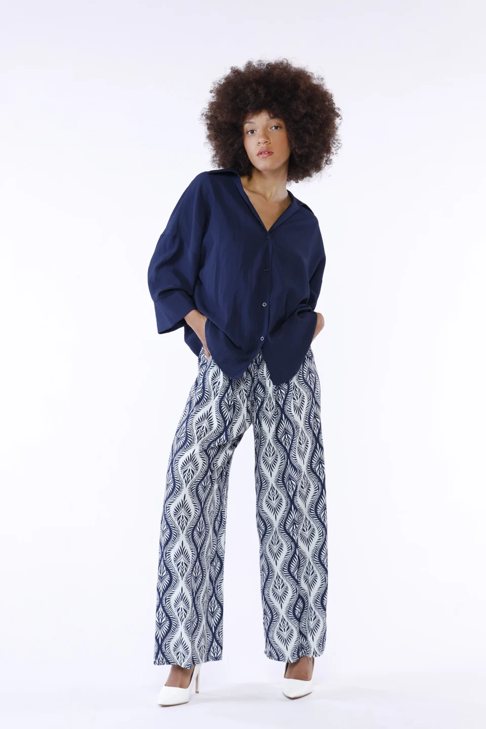 PANTALONE a palazzo con stampa a foglie asimmetriche ed elastico di chiusura in vita ONEWORLD HYBRID