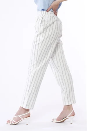 PANTALONE a righe con risvolti alle caviglie ed elastico di chiusura in vita