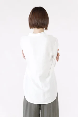 BLUSA ampia con colletto alla coreana aperto sul davanti e manica a kimono