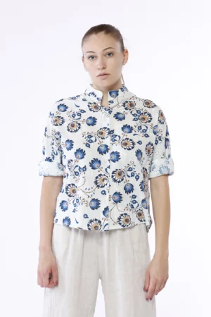 CAMICIA sangallo con collo alla coreana e Fantasia floreale