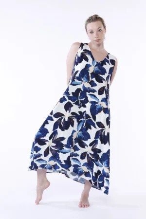 ABITO lungo smanicato a fantasia di fiori con scollo a V