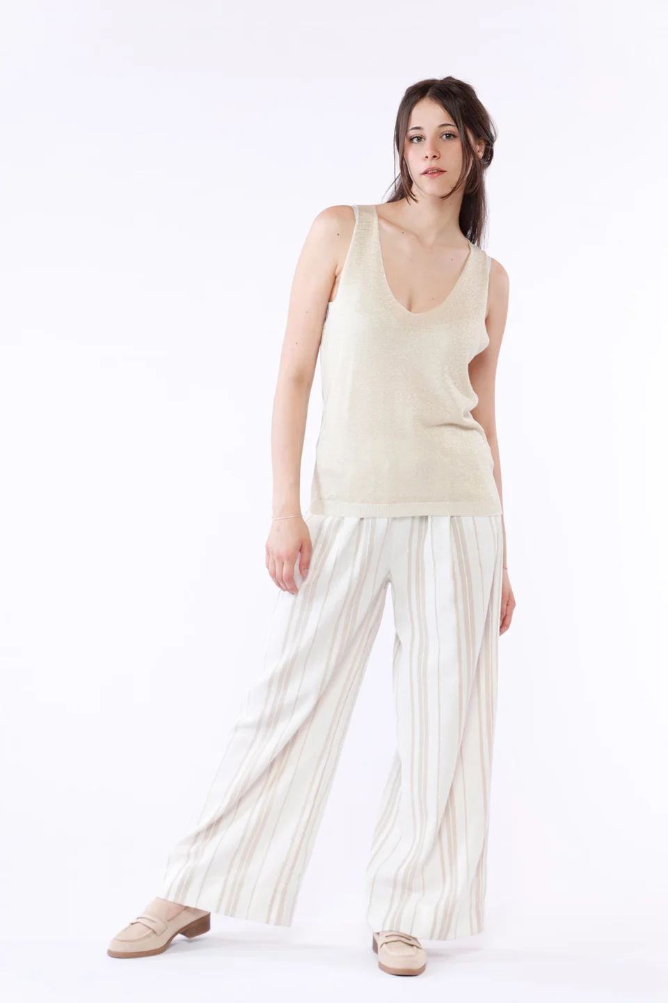 TOP a spalla larga con scollo a V e fondo a costine ONEWORLD HYBRID