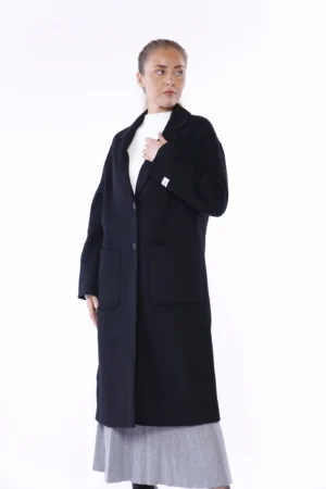 CAPPOTTO trench con collo reverse e chiusura a due bottoni