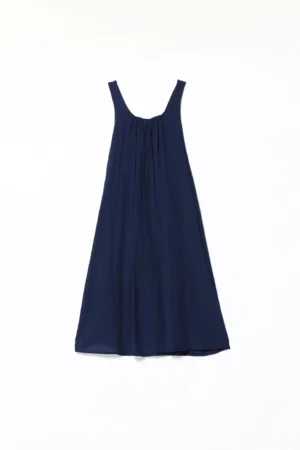 ABITO smanicato in tinta unita e scollo rotondo