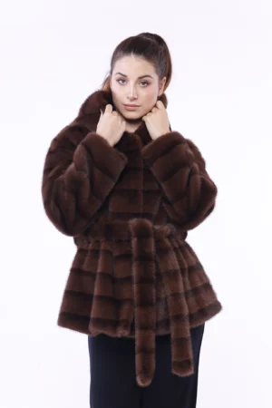 CAPPOTTO con pelliccia chiusura a bottoni e cintura