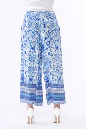 PANTALONE fresco wide leg con stampa fantasia stratificata al fondo ed elastico alto di chiusura in vita