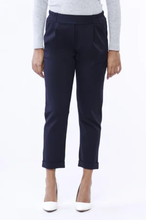 PANTALONE in punto milano con risvolti alle caviglie e comodo elastico di chiusura