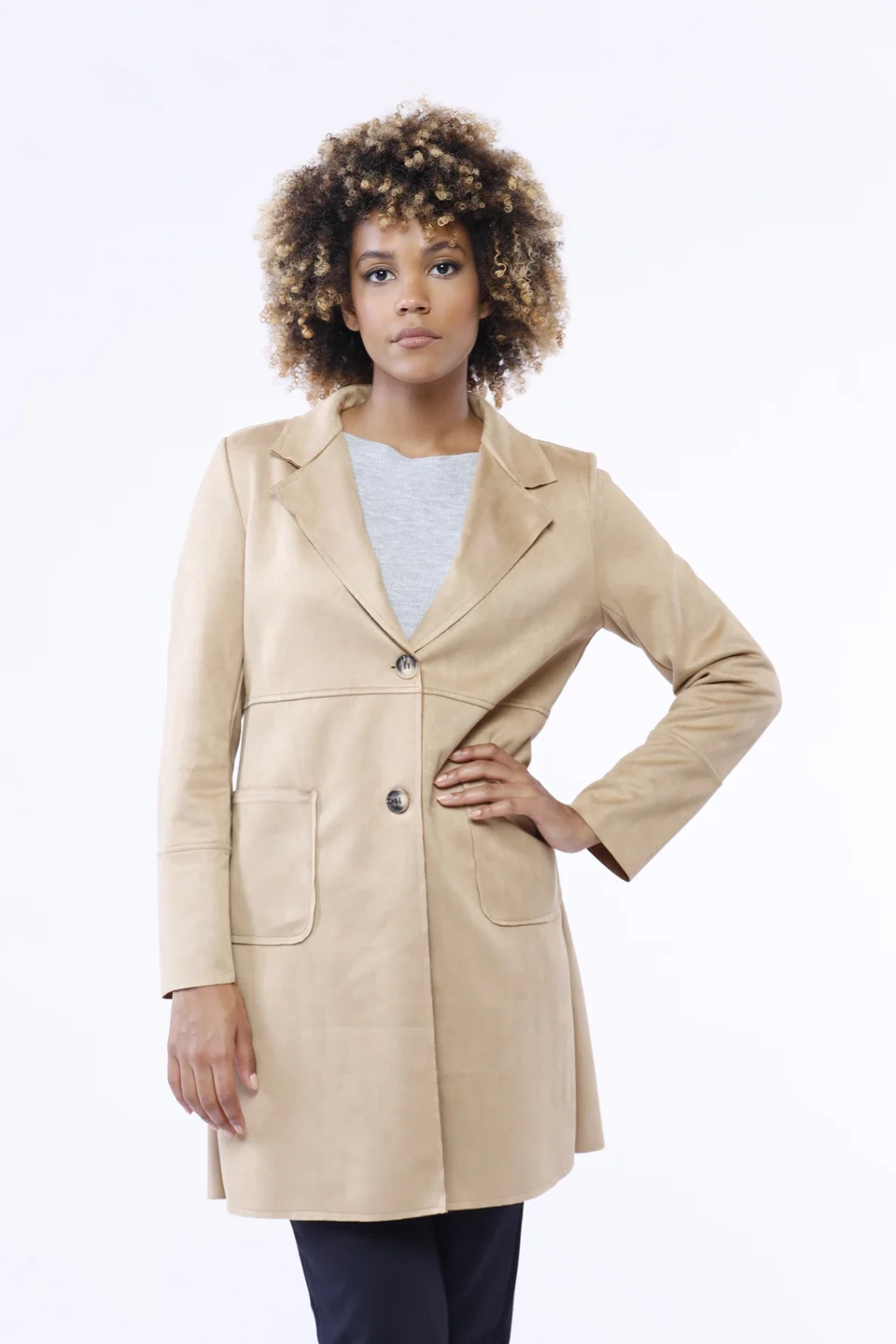 monopetto con collo reverse e comode tasche orizzontali ONEWORLD HYBRID