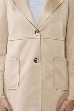 CAPPOTTO lungo, monopetto con collo reverse e comode tasche orizzontali