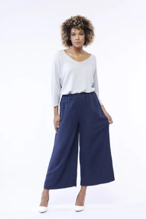 PANTALONE wide leg comodo con elastico di chiusura in vita