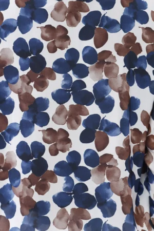 BLUSA fantasia a fiori con scollo a giro orli a sbuffo e graziose pence verticali sul davanti