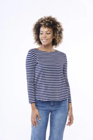 MAGLIA casual a righe di tendenza con scollo a barca con fondo arrotondato