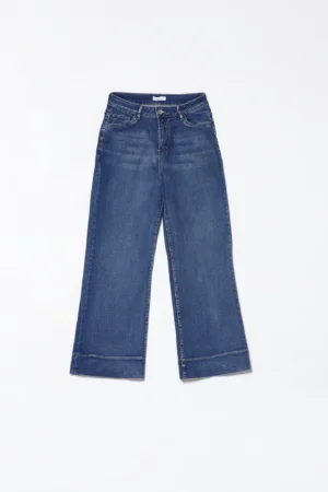 PANTALONE in denim wide leg con chiusura a bottone e passanti alla cintura