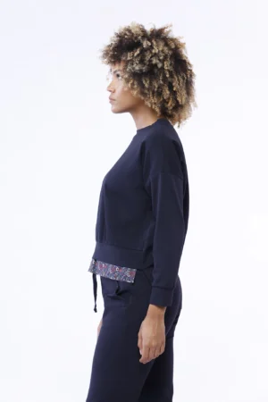 MAGLIA casual a girocollo con orli alti alle maniche e bordo doppio al fondo bicolore