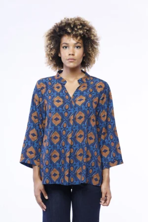 BLUSA Stampa con collo alla coreana e scollo a V