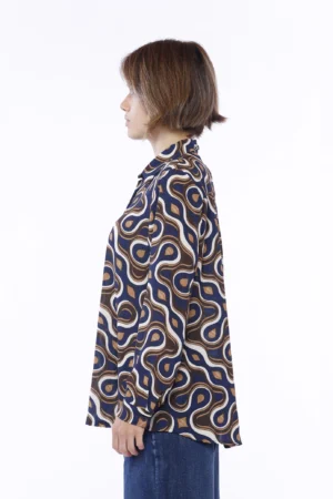 CAMICIA a manica lunga con stampa fluida e collo classico