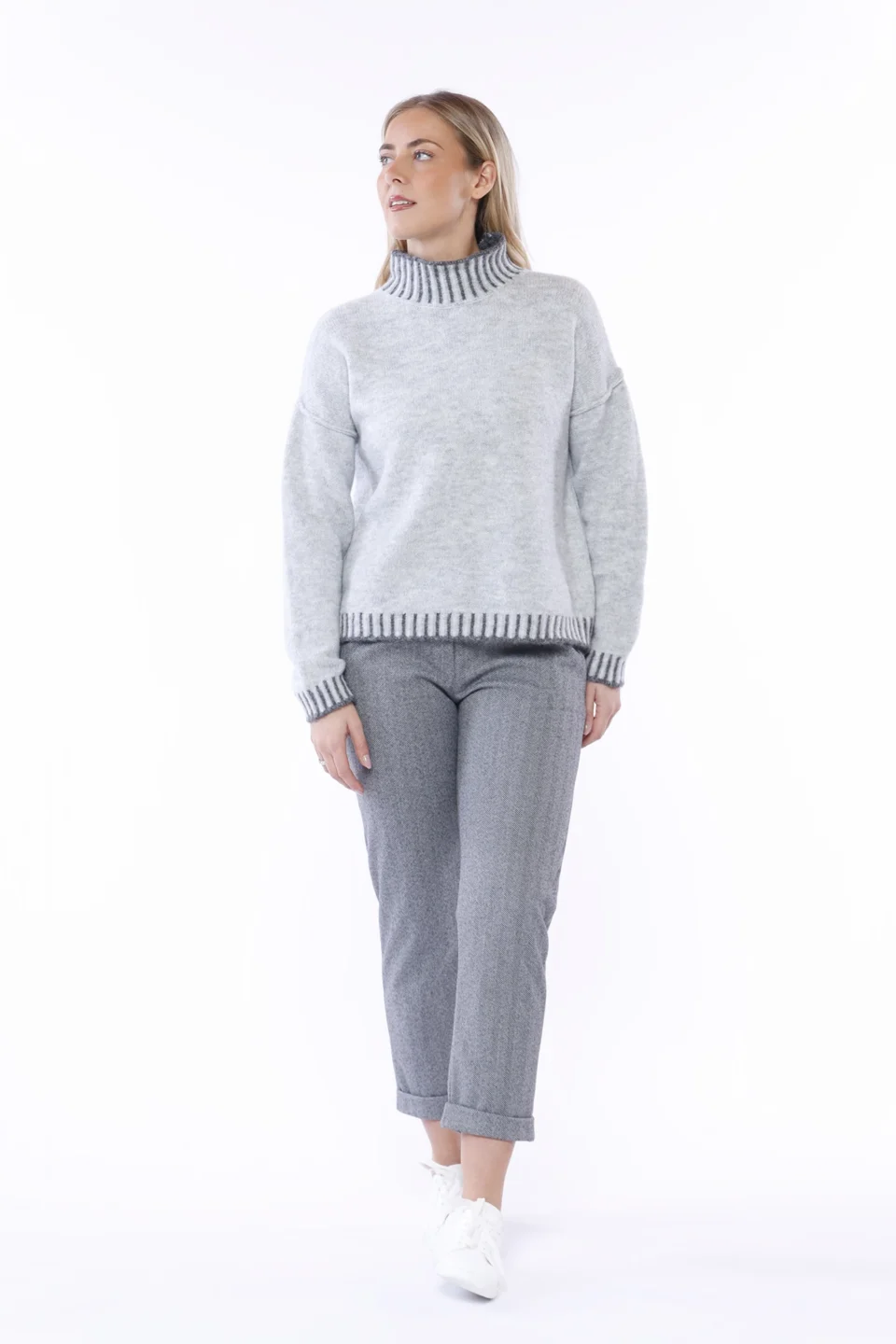 PANTALONE comodo rigato con risvolti alle caviglie ONEWORLD HYBRID