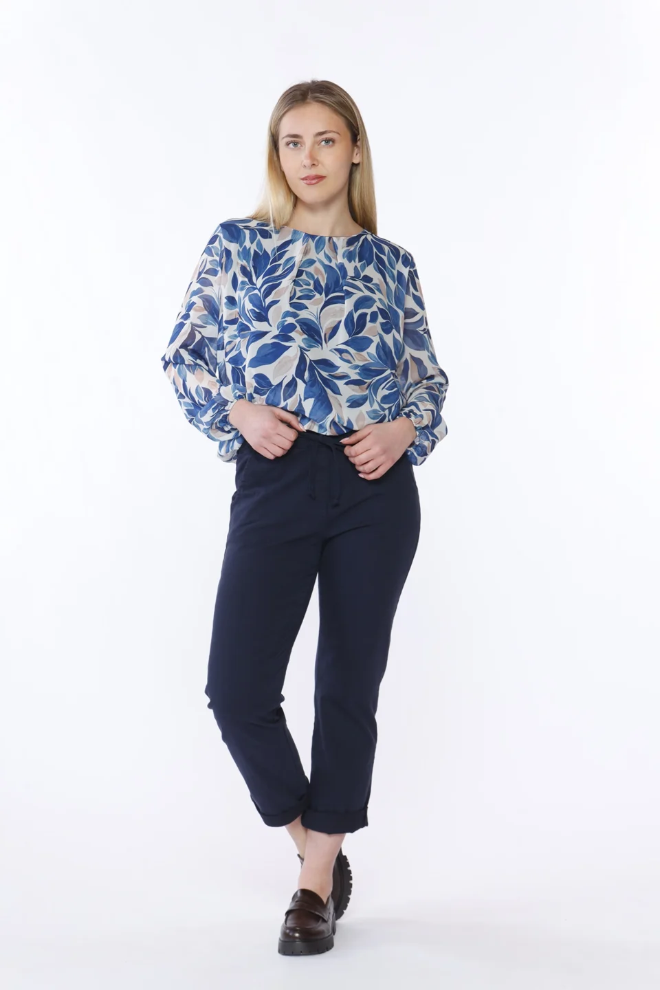 PANTALONE comodo in cotone con risvolti alle caviglie fodera interna a fiori e laccetto di chiusura ONEWORLD HYBRID
